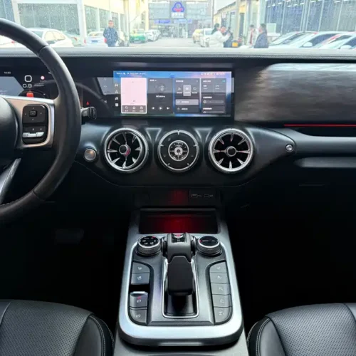 900x675_0_q87_c42_autohomecar__ChxpWGlN6KSAdbWsAAlI6ap8YAA584.jpg.webp Used GWM Tank 300 2021 City Edition 2.0T Very Stylish