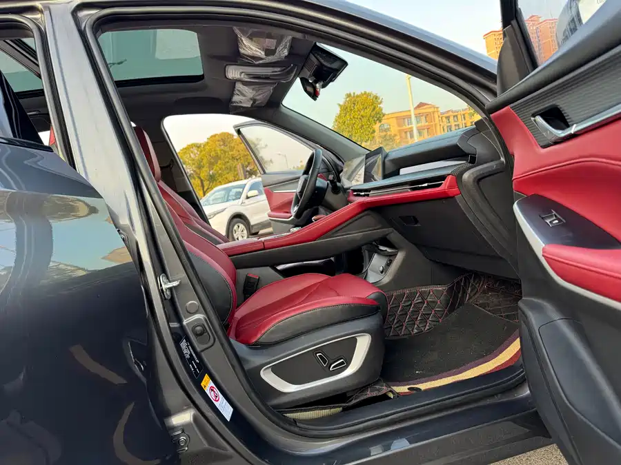 900x675_0_q87_c42_autohomecar__ChxpWGlOMbWAOUzUAAoIDB0yraU237.jpg.webp Used Changan CS75PLUS 2022 second generation 1.5T automatic premium model