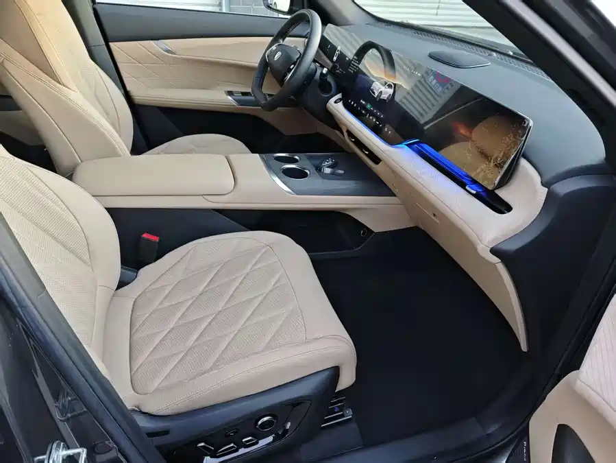 Used Changan CS75PLUS 2025 fourth generation 1.5T new Blue Whale smart flagship model