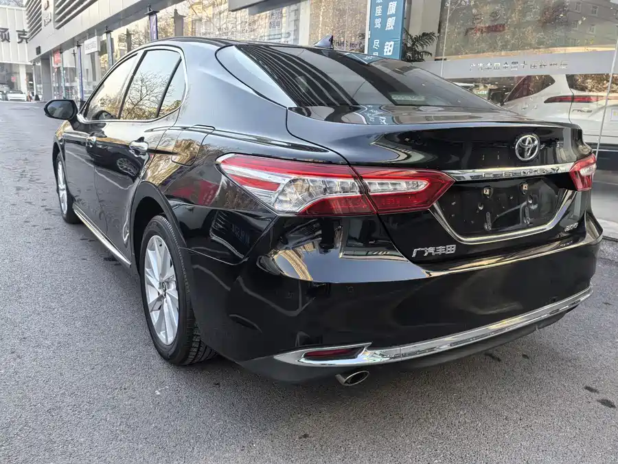 900x675_0_q87_c42_autohomecar__ChxpWGlPRgKAE2AmAAlYnVgU9gI428.jpg.webp Used Camry 2023 2.0G Deluxe Edition