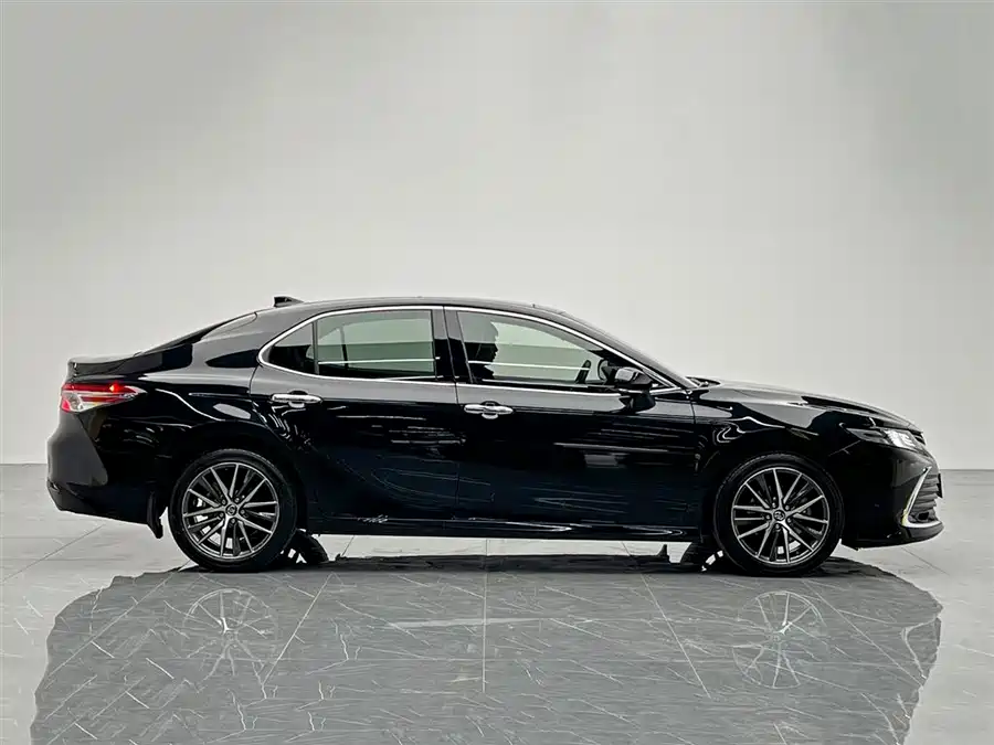 900x675_0_q87_c42_autohomecar__ChxpWGlQzCWARwgMAAGRRwX-rwQ660.jpg.webp Used Camry 2021 2.5G Deluxe Edition