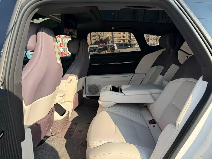 900x675_0_q87_c42_autohomecar__ChxpWGlR_GqANZ6VAAT8G1hLUCs044.jpg.webp Used Avita 12 2025 Ultra range extended version