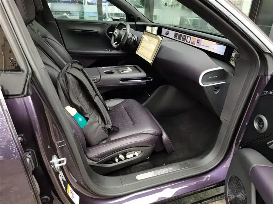 900x675_0_q87_c42_autohomecar__ChxpWGlV-NaAcs5tAAIr3MqTWE8535.jpg.webp Used Avita 07 2024 Ultra pure electric version four-wheel drive