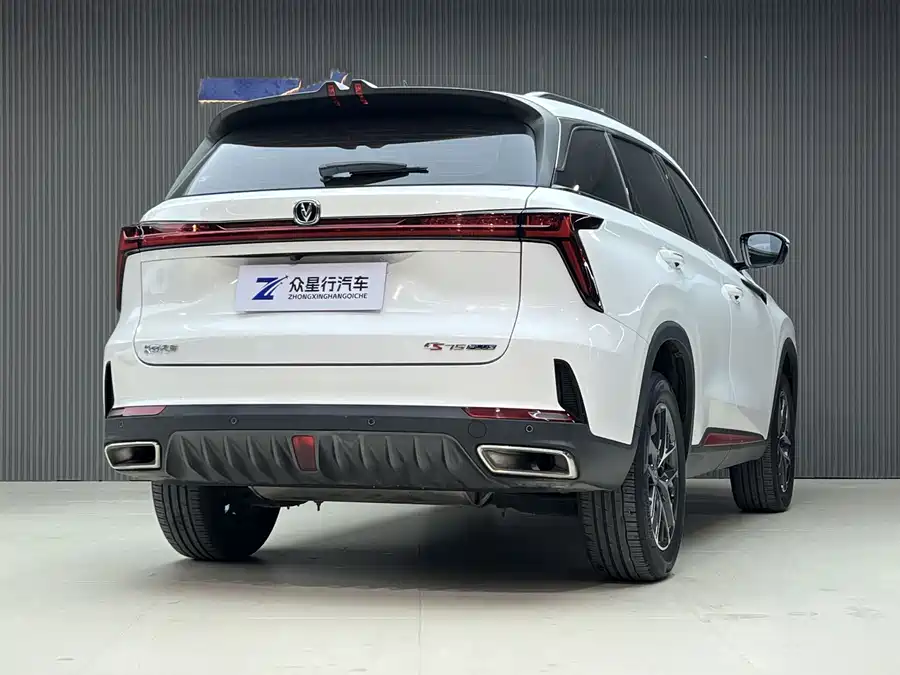 900x675_0_q87_c42_autohomecar__ChxpWGlV7UqANrVgAASeQyDg4ZM612.jpg.webp Used Changan CS75PLUS 2022 second generation 1.5T automatic premium model