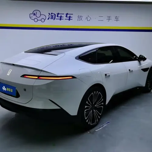 900x675_0_q87_c42_autohomecar__ChxpWGlWRh-ARcsmAAEeMsozm6I336.jpg.webp Used Avita 12 2025 Ultra range extended version