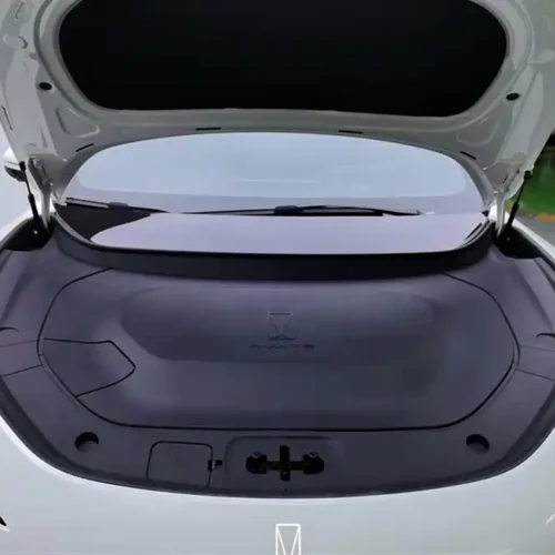 900x675_0_q87_c42_autohomecar__ChxpWGlWRiCABWNGAAEfE3Nn8to562.jpg.webp Used Avita 12 2025 Ultra range extended version