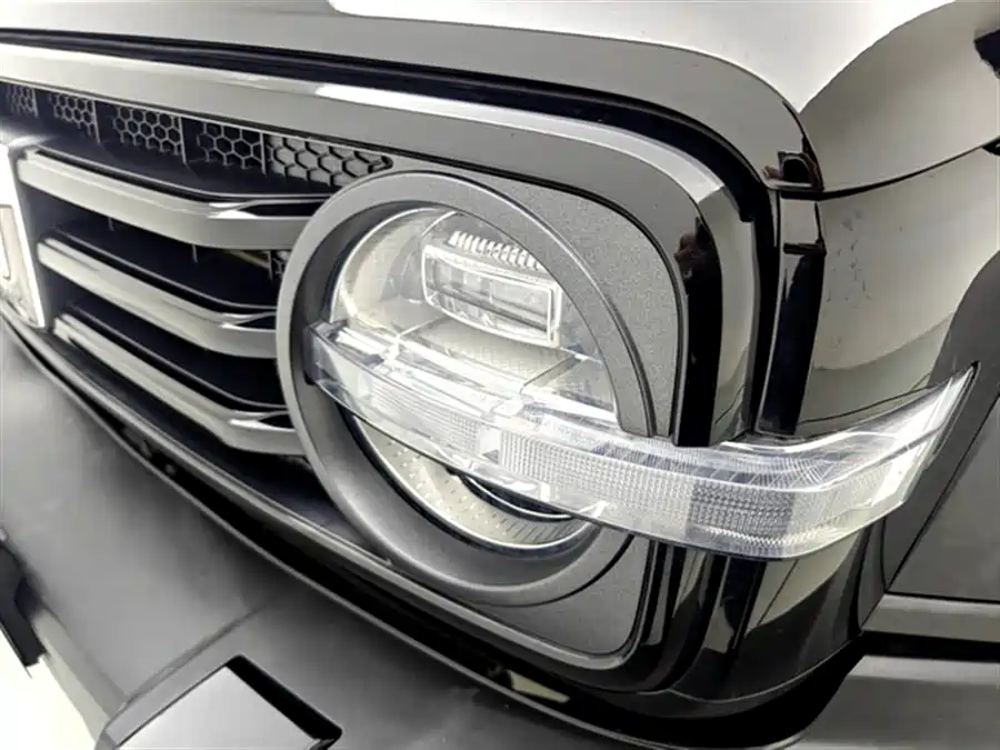 900x675_0_q87_c42_autohomecar__ChxpWGlcgDqAA4SIAAHFRo1Ba1c229.jpg.webp Used GWM Tank 300 2023 Off-Road Version 2.0T Challenger