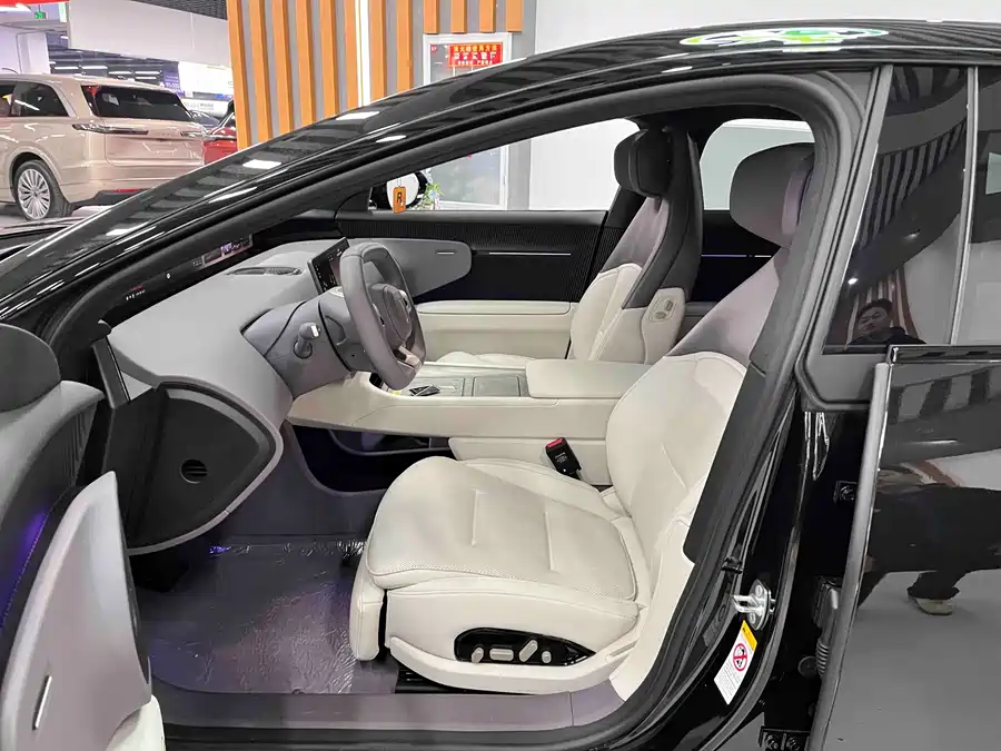 900x675_0_q87_c42_autohomecar__ChxpWGldumGAWw96AAig68lJgfY961.jpg.webp Used Avita 12 2025 Ultra range extended version