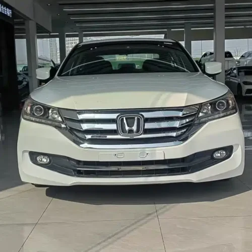 900x675_0_q87_c42_autohomecar__ChxpWGlnKeqAbhPeAAMxuSJF-sA142.jpg.webp Used Accord 2014 2.0L EXN Deluxe Navigation Edition