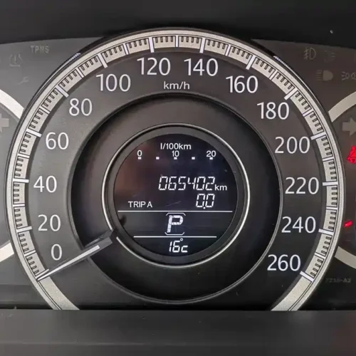 900x675_0_q87_c42_autohomecar__ChxpWGlnKfGAPsREAAN_rcAgno0098.jpg.webp Used Accord 2014 2.0L EXN Deluxe Navigation Edition