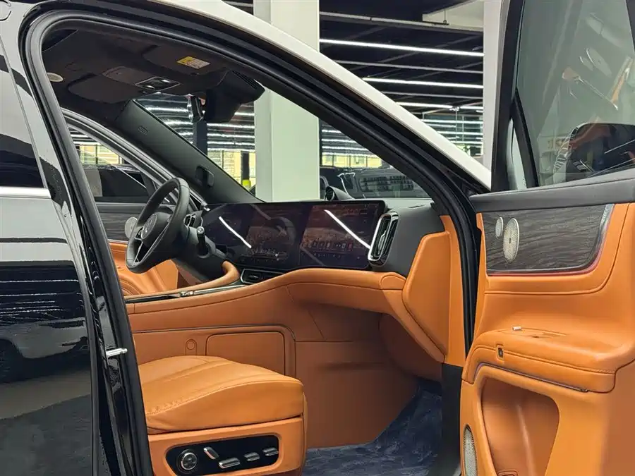 900x675_0_q87_c42_autohomecar__Chto52l0Qd2AGIgPAAIxBZfgYn8196.jpg.webp Used AITO second hand M9 2024 extended range Ultra version 42kWh 6-seater version