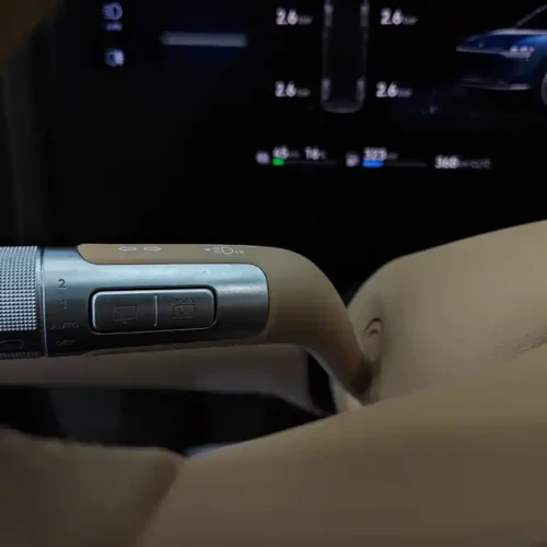 900x675_0_q87_c42_autohomecar__Chto52l3OPGAfWScAAKeCwDHnKI644.jpg.webp Used AITO second hand M9 2024 extended range Ultra version 52kWh 5-seater version