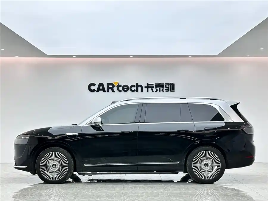 Used AITO second hand M9 2025 extended range Ultra version 52kWh 6-seater version