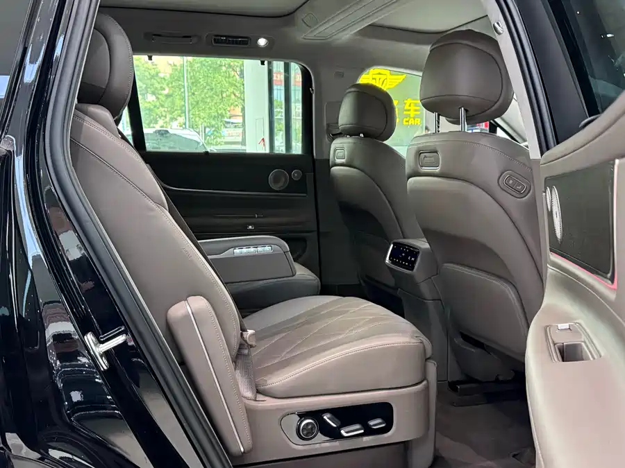 900x675_0_q87_c42_autohomecar__Chto52lM0JCAMIs0AAiPUF176Wc390.jpg.webp Used AITO second hand M9 2024 extended range Ultra version 42kWh 6-seater version