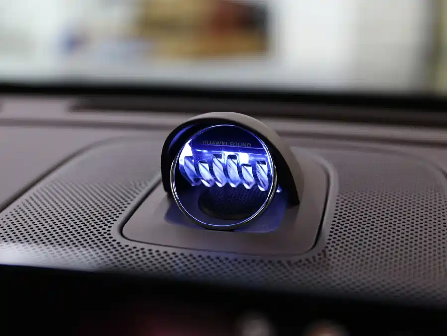 900x675_0_q87_c42_autohomecar__Chto52lM6qmAJyOKAAJtZBRuNCY105.jpg.webp Used AITO M7 2026 extended range Max four-wheel drive version 5 seats