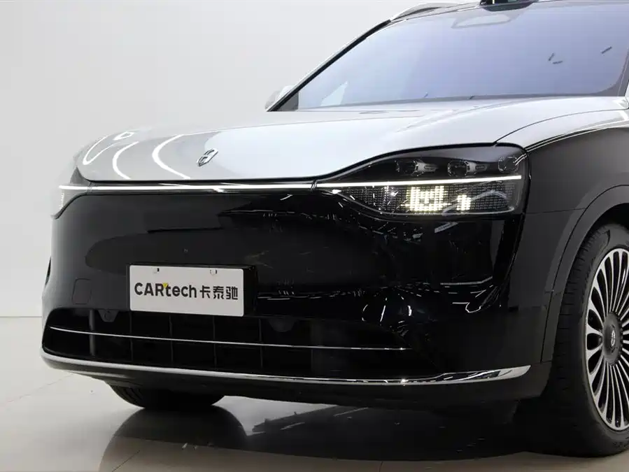 Used AITO second hand M9 2024 extended range Max version 42kWh 6-seater version