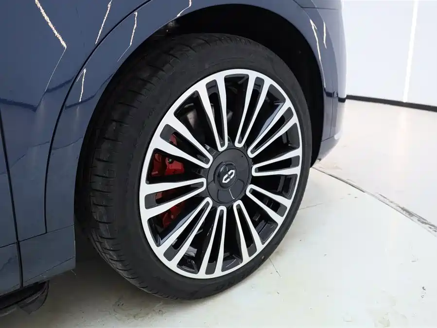 Used AITO second hand M9 2025 extended range Ultra version 52kWh 5-seater version
