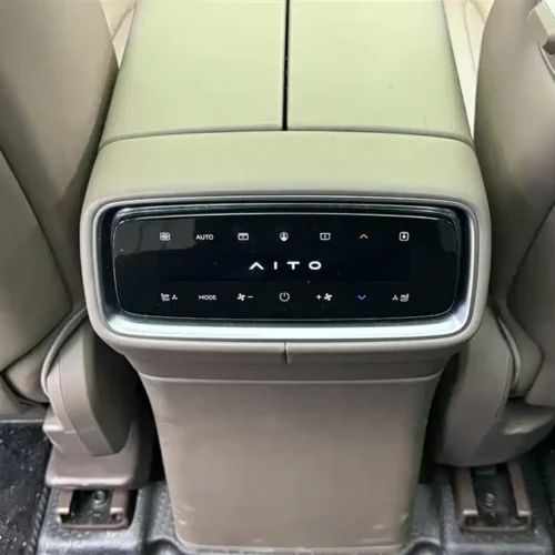 900x675_0_q87_c42_autohomecar__Chto52mJhAiACkwJAAFvt5AHTnM727.jpg.webp Used AITO second hand M9 2024 extended range Ultra version 52kWh 5-seater version