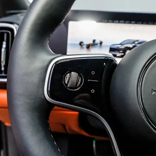 900x675_0_q87_c42_autohomecar__Chto52mM-t2APpmFAAj9xCNYf3I799.jpg.webp Used AITO second hand M9 2025 extended range Ultra version 52kWh 6-seater version