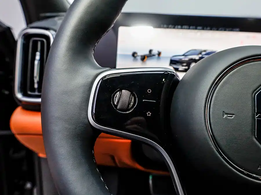 900x675_0_q87_c42_autohomecar__Chto52mM-t2APpmFAAj9xCNYf3I799.jpg.webp Used AITO second hand M9 2025 extended range Ultra version 52kWh 6-seater version