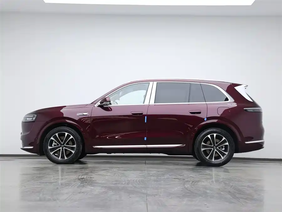 900x675_0_q87_c42_autohomecar__Chto52mNn9uAeQwXAAEzxHfyIFA981.jpg.webp Used AITO M7 2026 extended range Pro+ four-wheel drive version 5 seats