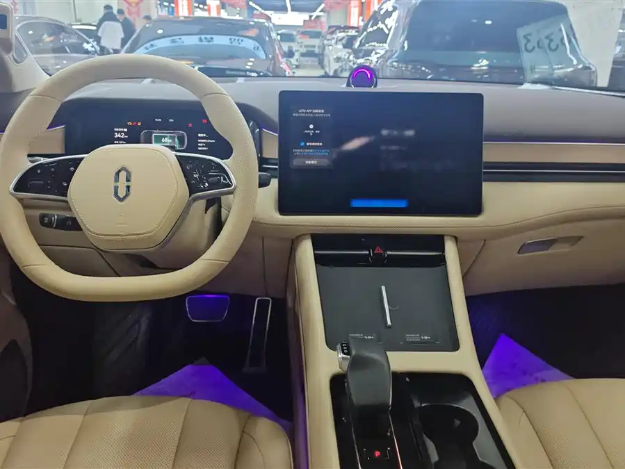 Used AITO M7 2024 1.5T Smart Driving Rear Drive Pro Version 6 Seats