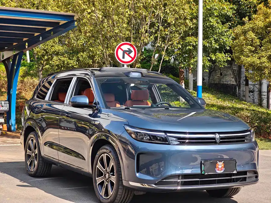 900x675_0_q87_c42_autohomecar__Chto52mf39OASGK3ABKg7sVBttM933.jpg.webp Used AITO M7 2024 1.5T Intelligent Driving Rear Drive Ultra Edition 5 Seats