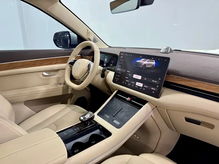 Used AITO M7 2024 1.5T Intelligent Driving Four-wheel Drive Max Edition 5 Seats