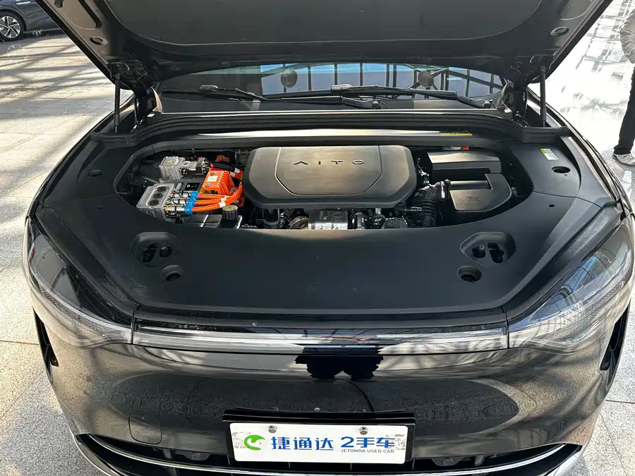 Used AITO second hand M9 2024 extended range Ultra version 42kWh 6-seater version