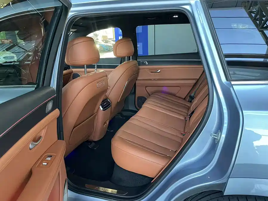 900x675_0_q87_c42_autohomecar__ChtpWGkW2ROAQNiZAAOadf3QVWU424.jpg.webp Used AITO M7 2024 1.5T Intelligent Driving Four-wheel Drive Pro Version 5 Seats