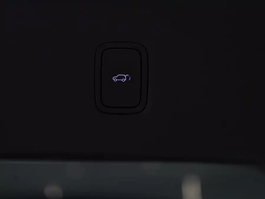 Used AITO second hand M9 2025 extended range Ultra version 52kWh 6-seater version