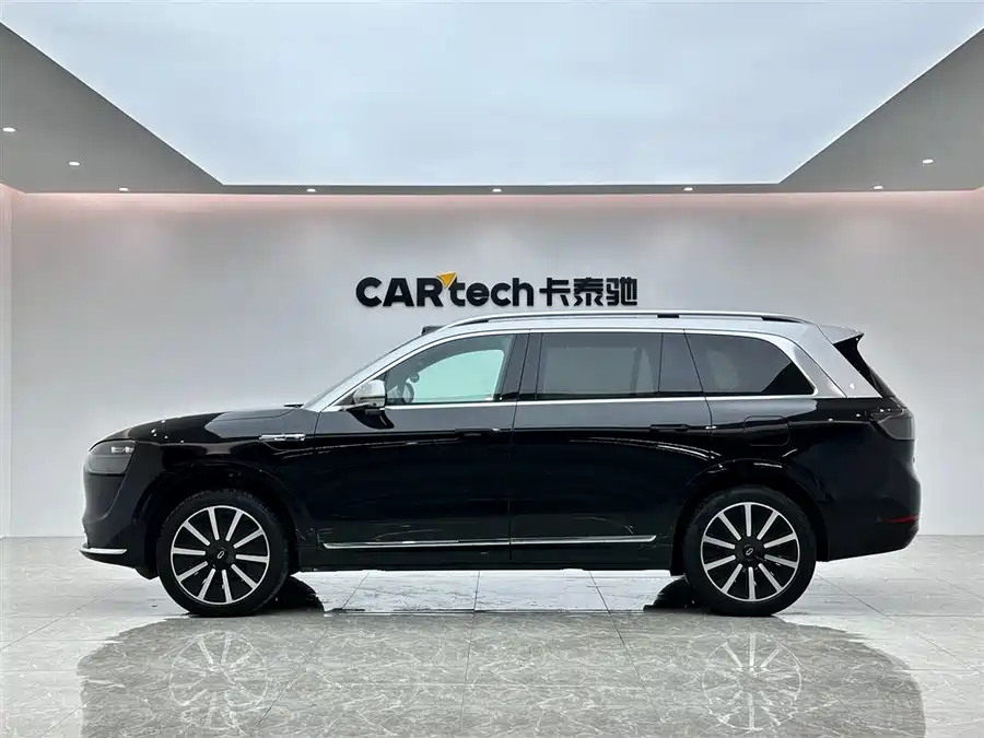 Used AITO second hand M9 2024 extended range Ultra version 42kWh 6-seater version