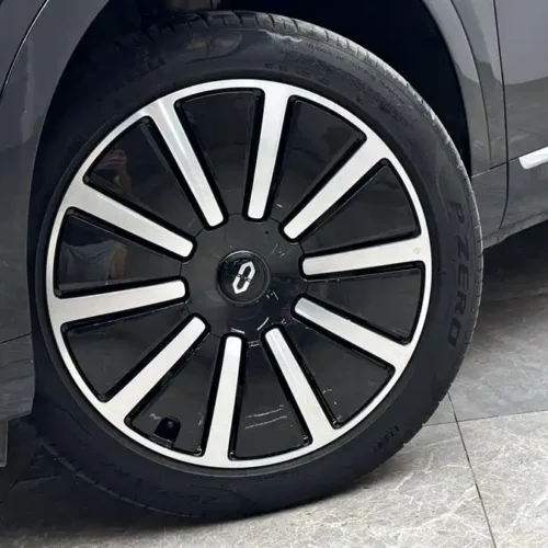 Used AITO second hand M9 2024 extended range Ultra version 42kWh 6-seater version