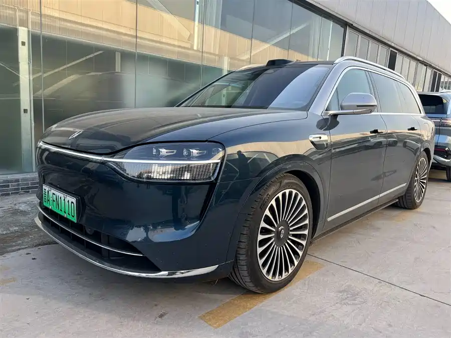 Used AITO second hand M9 2025 extended range Ultra version 52kWh 6-seater version