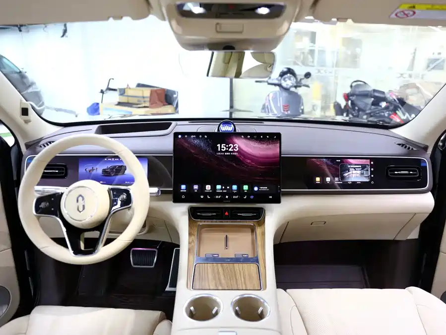 900x675_0_q87_c42_autohomecar__ChtpWGlM6qSAVuFaAAOfO5vYkUo335.jpg.webp Used AITO M7 2026 extended range Max four-wheel drive version 5 seats