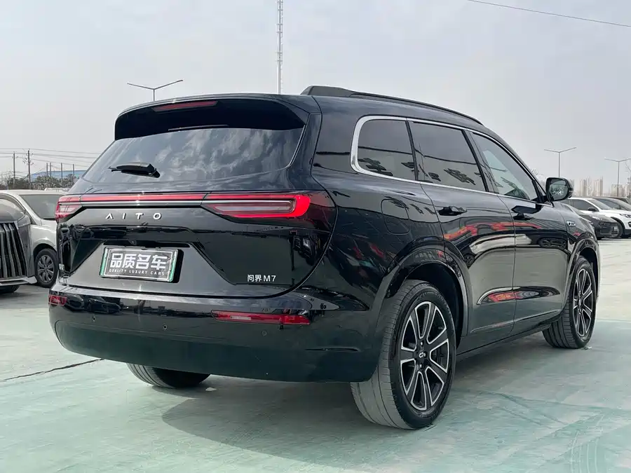 Used AITO M7 2024 1.5T Smart Driving Rear Drive Pro Version 5 Seats