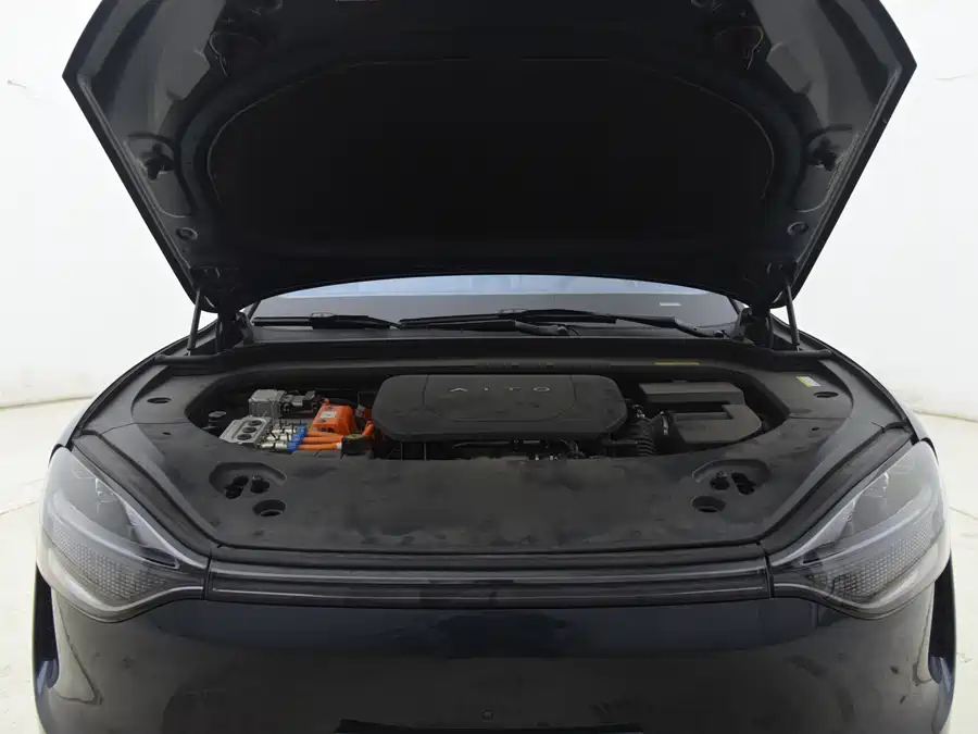 Used AITO second hand M9 2024 extended range Ultra version 42kWh 6-seater version