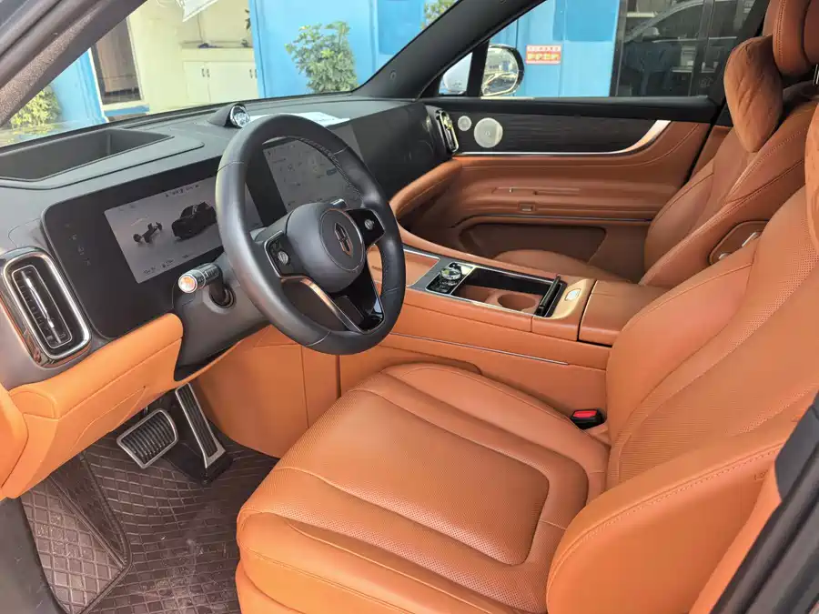 Used AITO second hand M9 2024 extended range Ultra version 52kWh 6-seater version