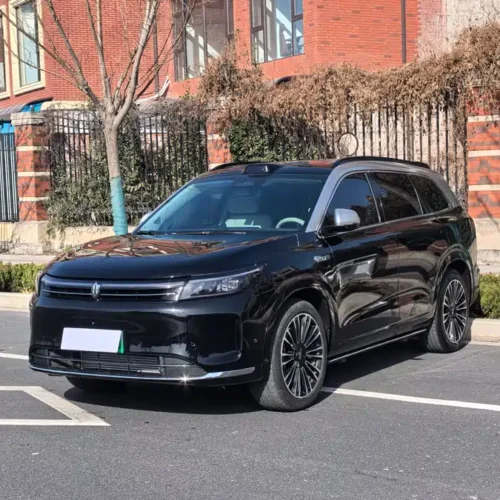 900x675_0_q87_c42_autohomecar__ChtpWGmf5HKAPeDFABCubfLwkXY922.jpg.webp Used AITO M7 2024 1.5T Intelligent Driving Rear Drive Ultra Version 6 Seats