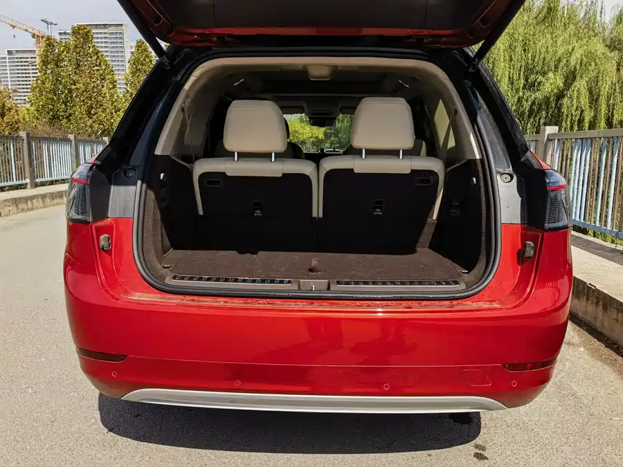 Used AITO second hand M9 2024 extended range Ultra version 42kWh 6-seater version