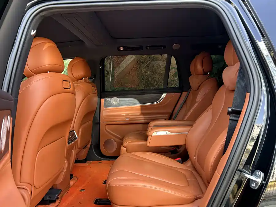 Used AITO second hand M9 2024 extended range Ultra version 42kWh 6-seater version