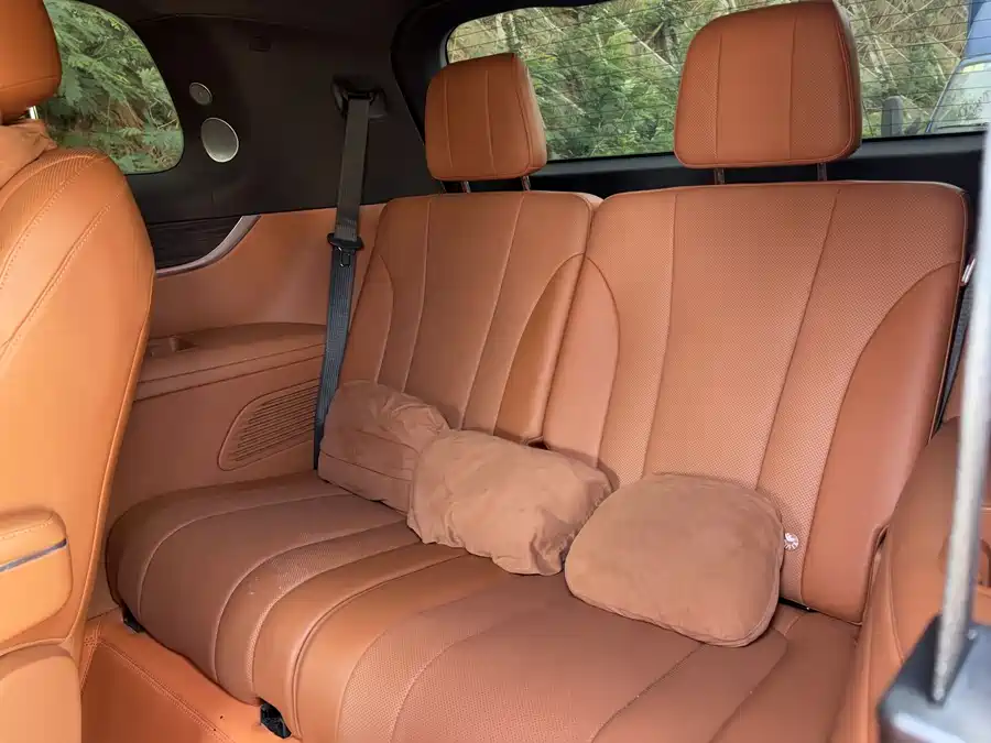 Used AITO second hand M9 2024 extended range Ultra version 42kWh 6-seater version