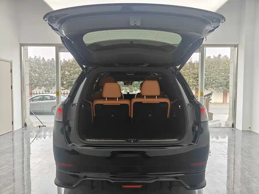 Used AITO second hand M9 2024 extended range Ultra version 52kWh 6-seater version