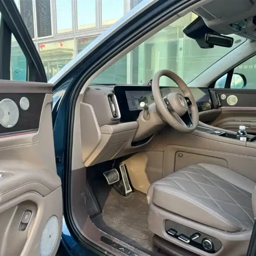 Used AITO second hand M9 2025 extended range Ultra version 52kWh 6-seater version