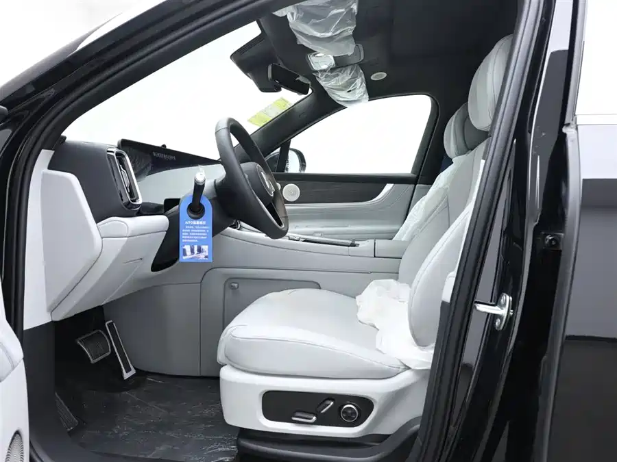 900x675_0_q87_c42_autohomecar__ChxpV2lQol2AUoNJAAGOfwavtbM559.jpg.webp Used AITO second hand M9 2024 extended range Ultra version 42kWh 6-seater version