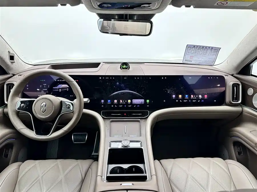 Used AITO second hand M9 2025 extended range Ultra version 52kWh 6-seater version