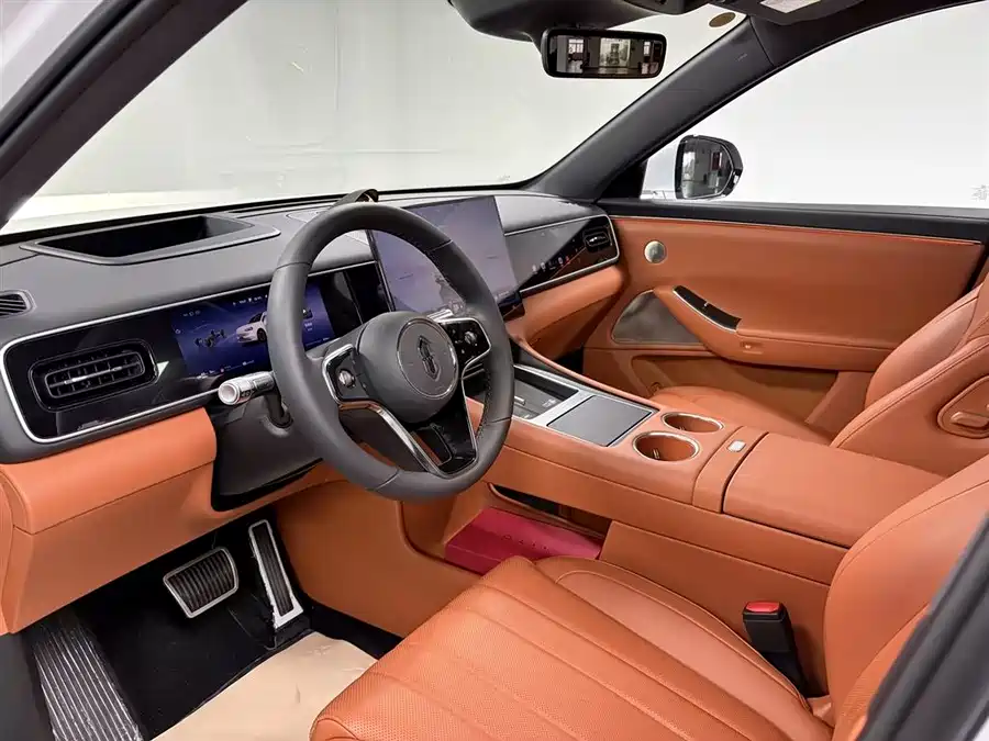 Used AITO M7 2026 extended range Max four-wheel drive version 5 seats