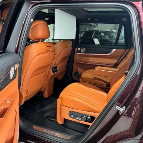 Used AITO second hand M9 2025 extended range Ultra version 52kWh 6-seater version