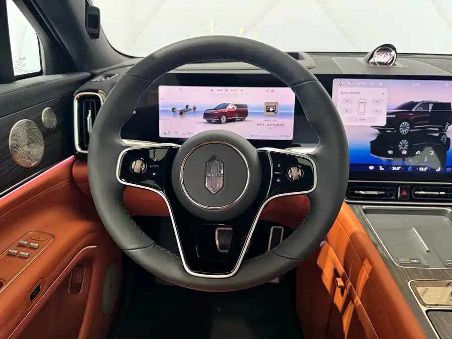 Used AITO second hand M9 2025 extended range Ultra version 52kWh 6-seater version