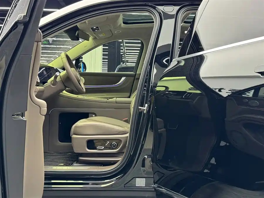 900x675_0_q87_c42_autohomecar__ChxpV2mJhAeAf3ZNAAITba_1FXI945.jpg.webp Used AITO second hand M9 2024 extended range Ultra version 52kWh 5-seater version